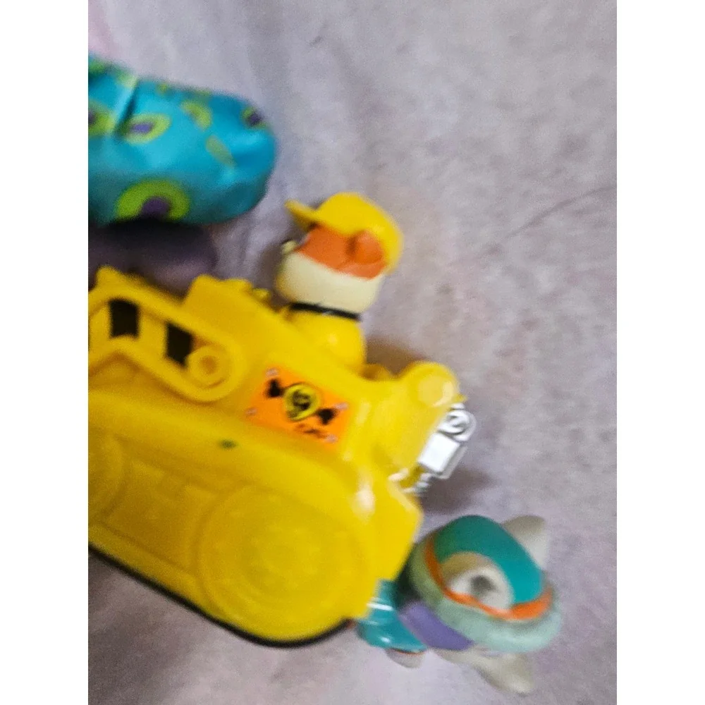 Fisher Price Little People and Paw Patrol Toy Lot Figures Vehicles Mixed Set